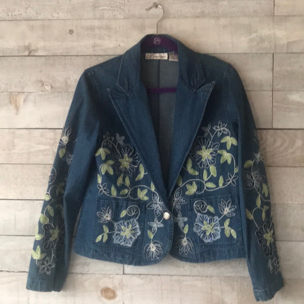Floral embroidered sequins double breasted crop jean jacket